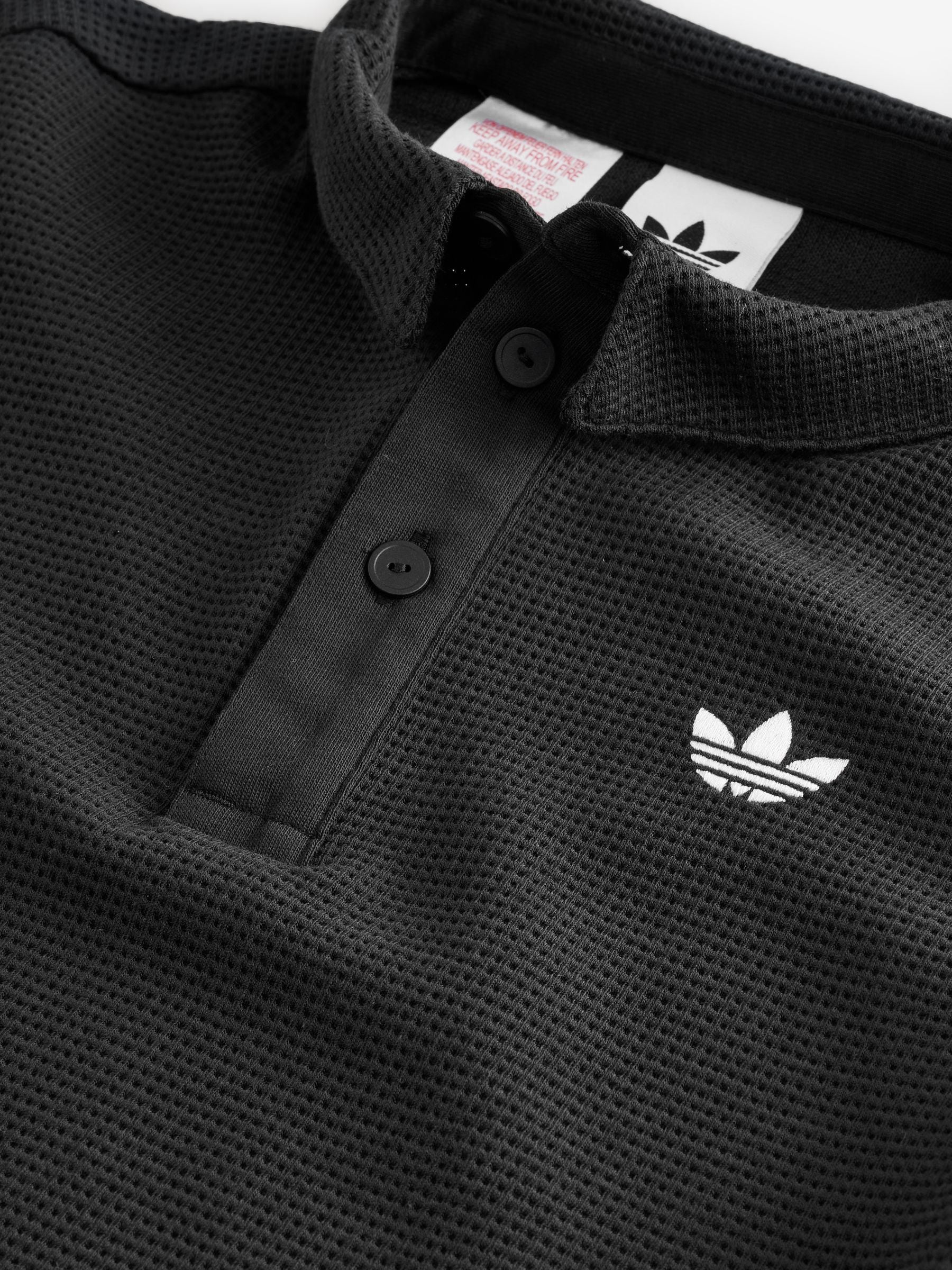 新品 adidas ワッフルポロシャツ adidas トップス ワッフル adidas
