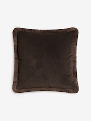 Coussin à franges contrastantes en velours doux - Image 3 de 4