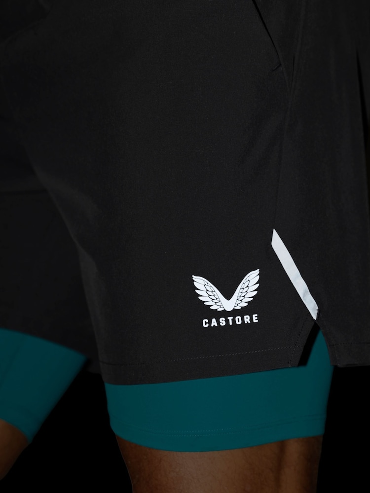 Castore Grey 2-In-1 Woven Apex Short - Image 5 of 5