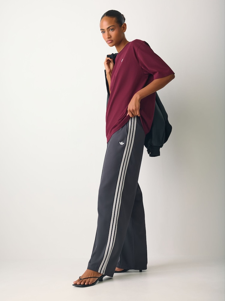 深灰色 - adidas Originals Tailored Trousers - 圖片 1，共 5