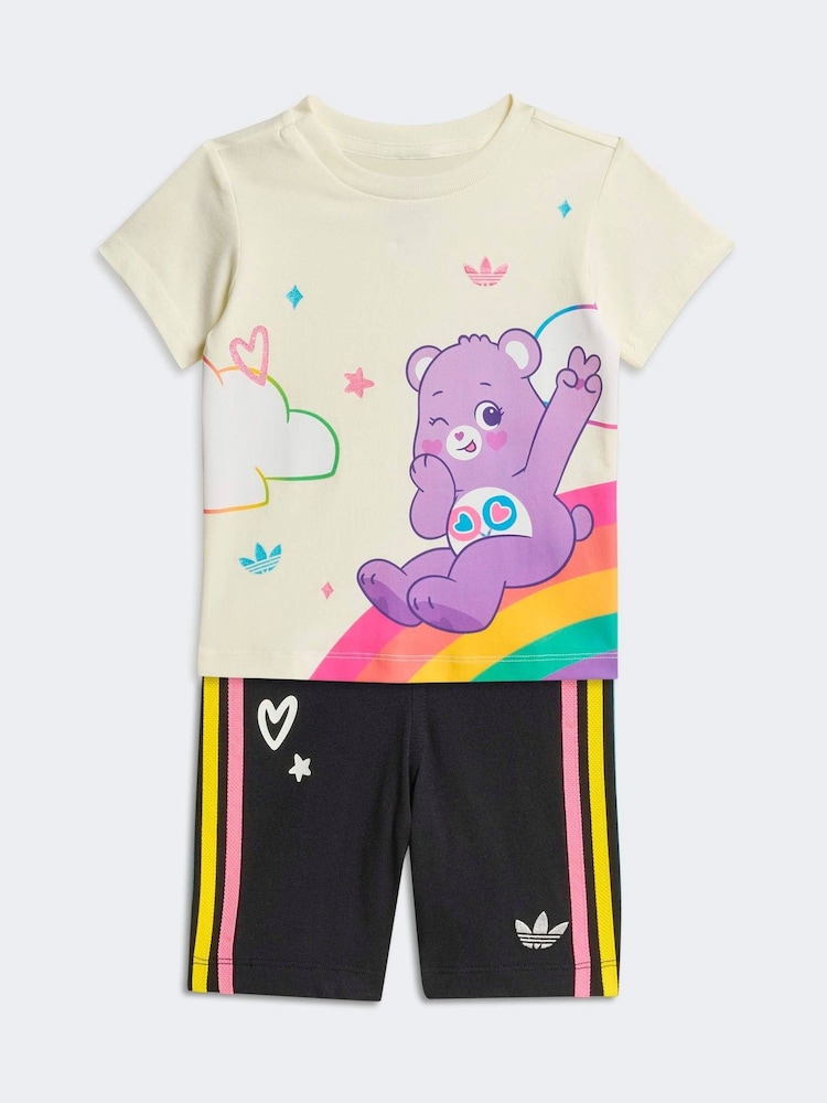 adidas Originals White T-Shirt and Short Set - Image 1 of 7 adidas Originals White T-Shirt and Short Set - Image 1 of 7