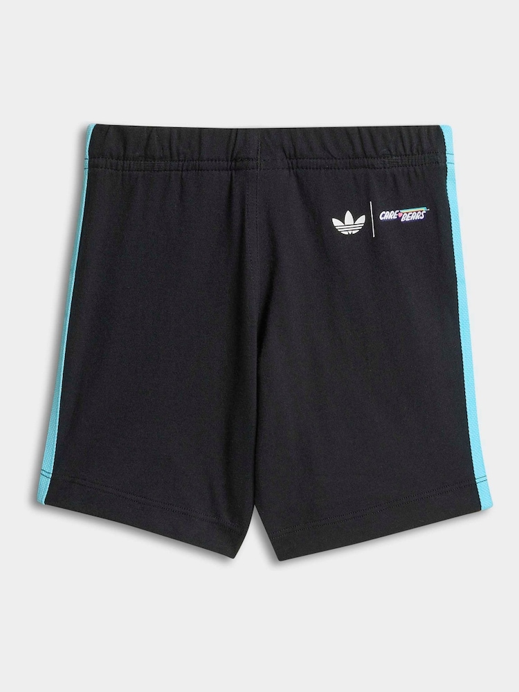 adidas Originals White T-Shirt and Short Set - Image 2 of 7 adidas Originals White T-Shirt and Short Set - Image 2 of 7