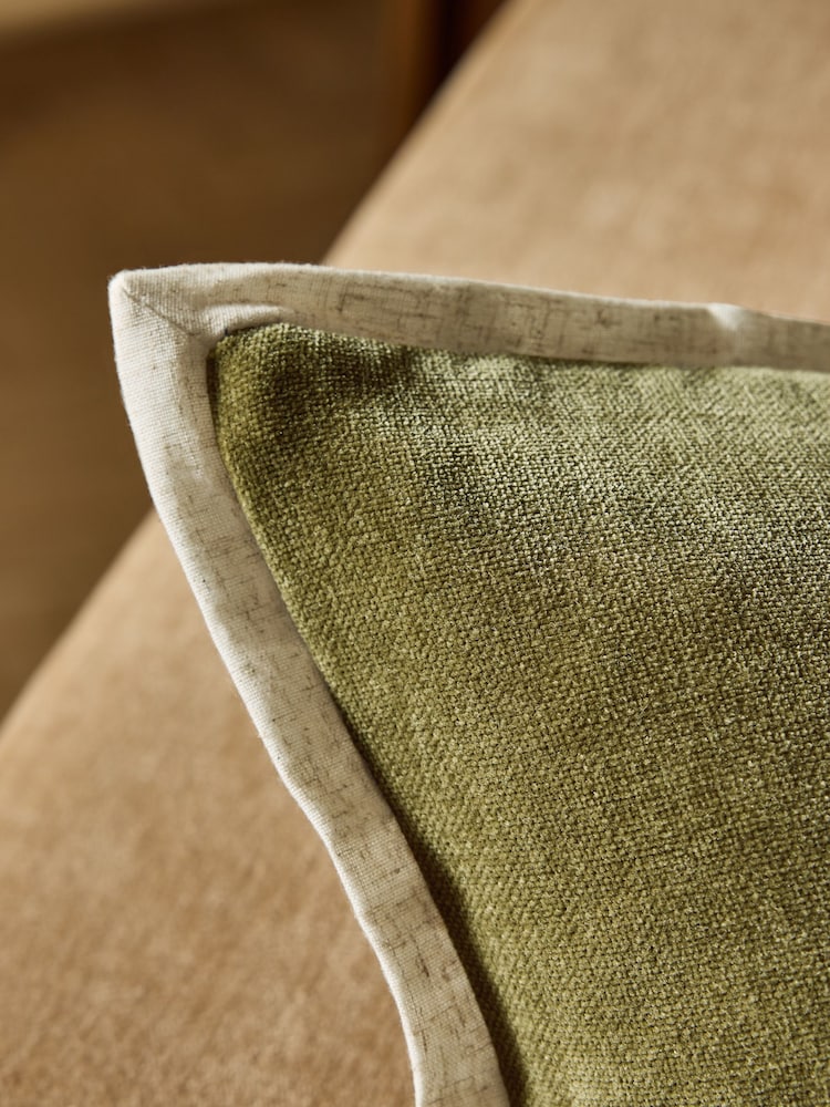 Loxley Cushion - Imagem 2 de 4 Loxley Cushion - Imagem 2 de 4