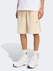Beige - adidas Kit 3-Stripes Shorts - Larawan 1 ng 6