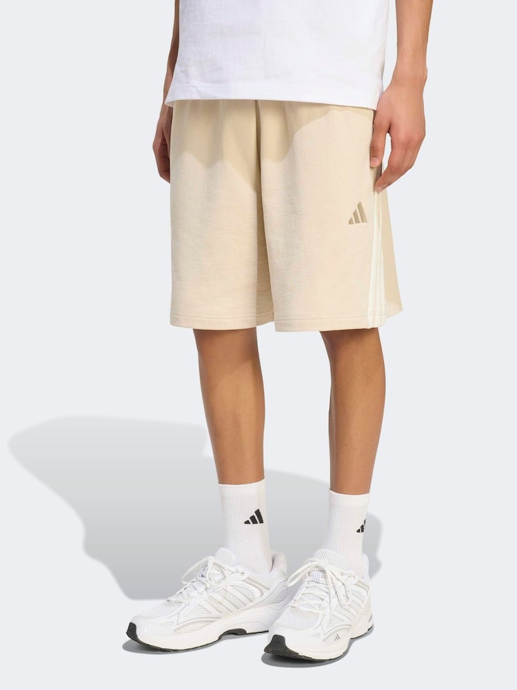 Beige - adidas Kit 3-Stripes Shorts - Larawan 1 ng 6