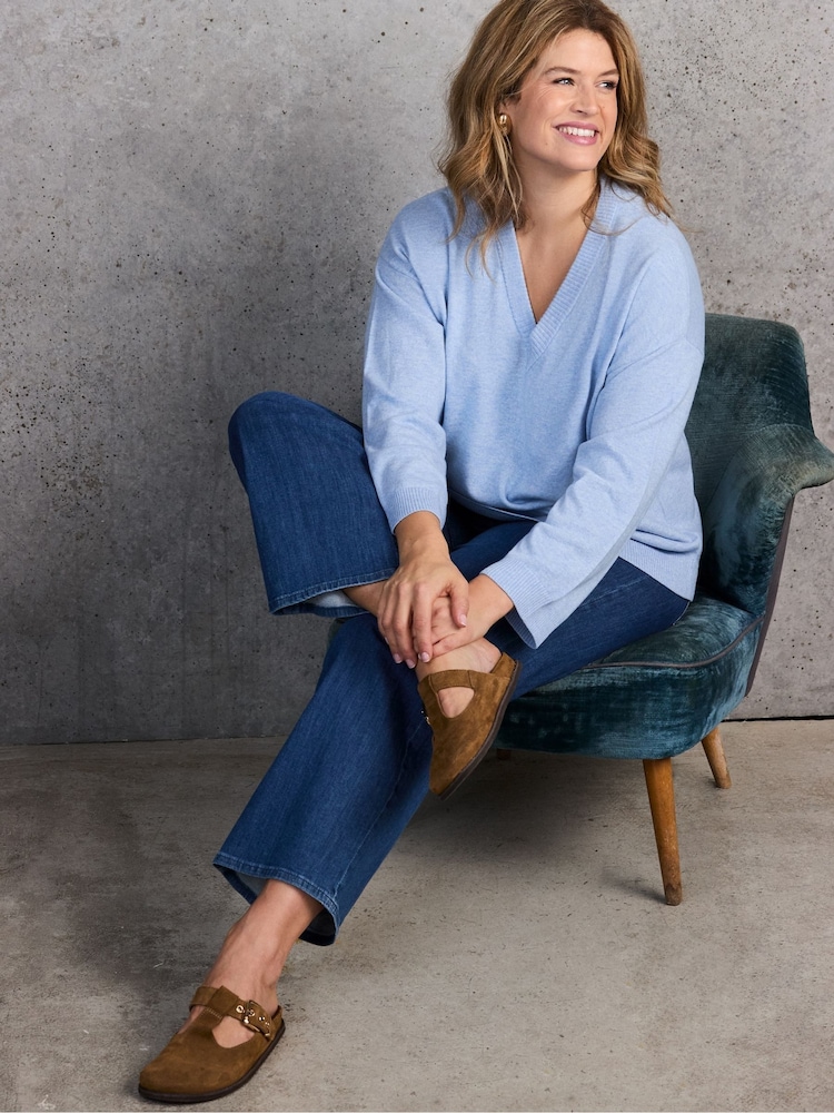 Live Unlimited Blue Pale Blue V-Neck Knitted Jumper - Image 2 of 4 Live Unlimited Blue Pale Blue V-Neck Knitted Jumper - Image 2 of 4