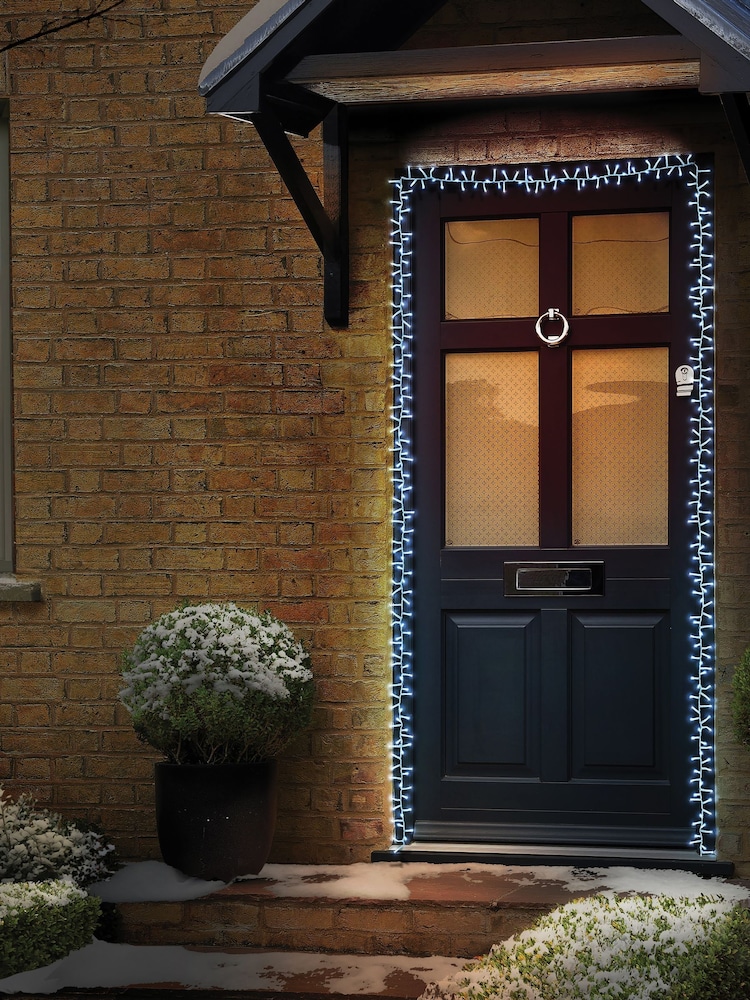 Premier Decorations Ltd White 440 LED Supabright Door Garland - Image 1 of 3 Premier Decorations Ltd White 440 LED Supabright Door Garland - Image 1 of 3