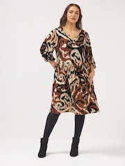 Yours Curve Brown Abstract Notch Neck Dress - Image 2 of 5