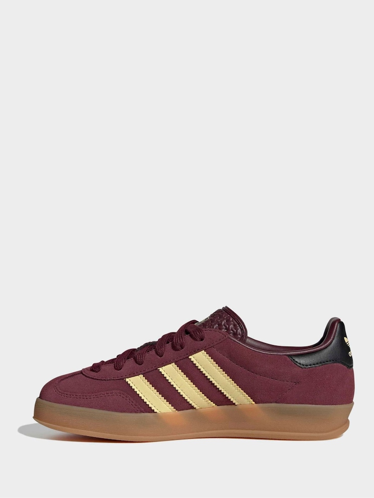 adidas Originals Red Gazelle Indoor Trainers - Image 2 of 9