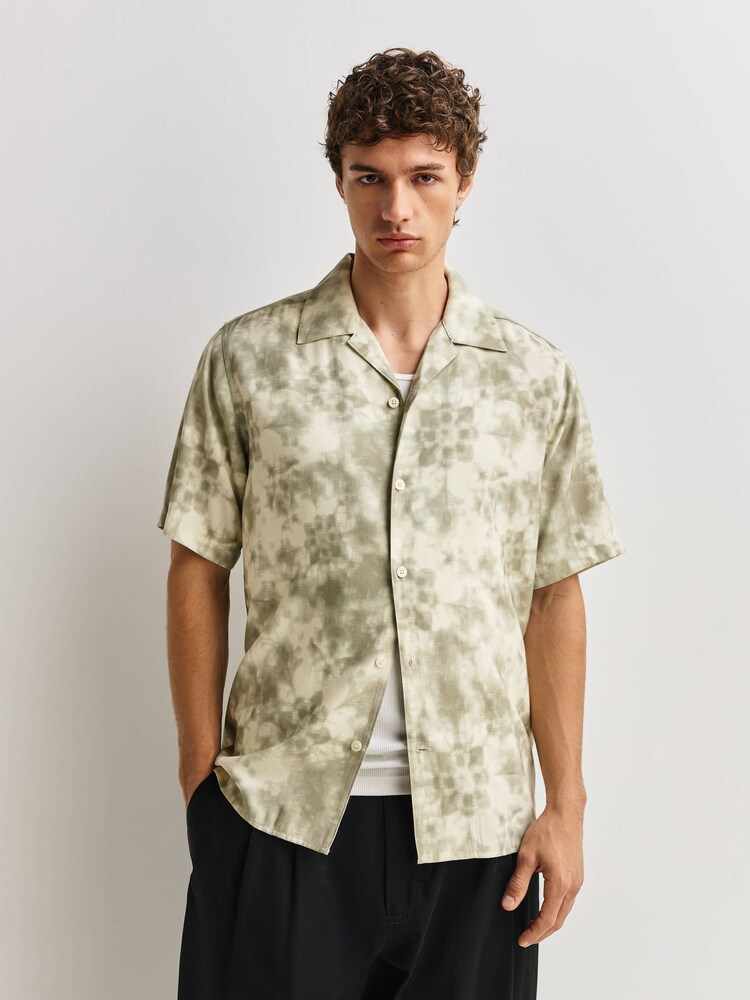 NN.07 Green Julio Short Sleeve Print Shirt - Image 2 of 4 NN.07 Green Julio Short Sleeve Print Shirt - Image 2 of 4
