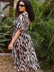 Live Unlimited Black Mono Print Short Sleeve Kimono - Image 3 of 4