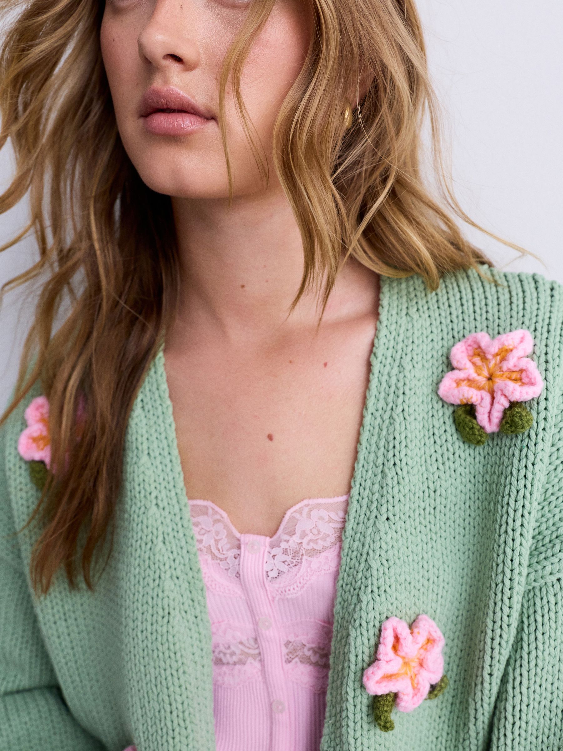 Buy Mint Green 3D Pink Flowers Soft Touch Cotton Blend Chunky Knit