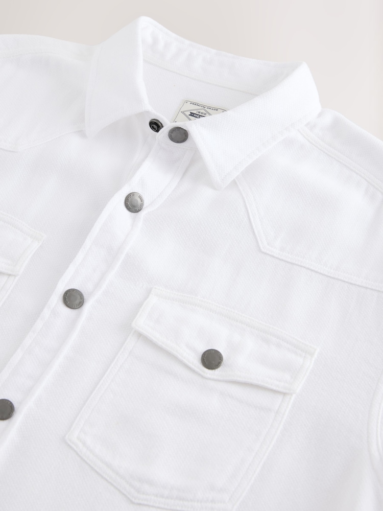 White Western Styling Textured Twin Pocket Short Sleeve Shirt - Image 8 of 8 White Western Styling Textured Twin Pocket Short Sleeve Shirt - Image 8 of 8