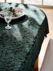 Green Christmas Holly Mistletoe Wipe Clean Table Cloth - Image 2 of 4
