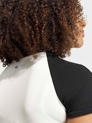 adidas Originals White T-Shirt - Image 5 of 5