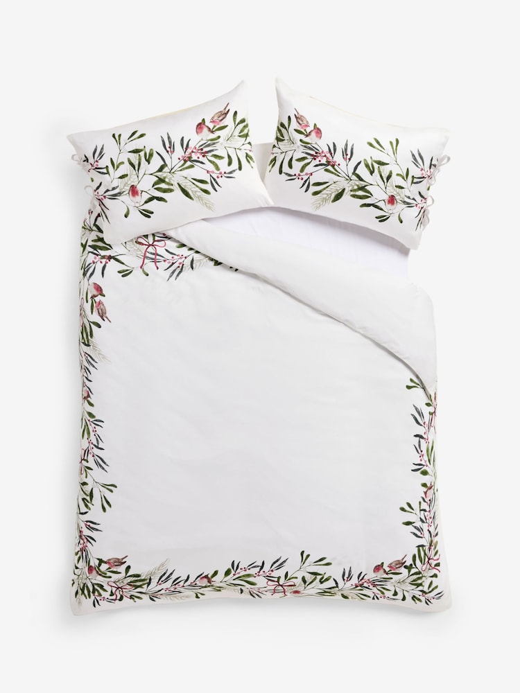 Natural 200TC Sateen Robins Christmas Duvet Cover And Pillowcase Set - Image 4 of 4