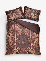 Brown Jungle Leopard Velvet Duvet Cover and PIllowcase Set - Image 6 of 6