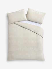 Natural Gingerbread House Christmas Fleece Duvet Cover and Pillowcase Set - Image 3 of 3