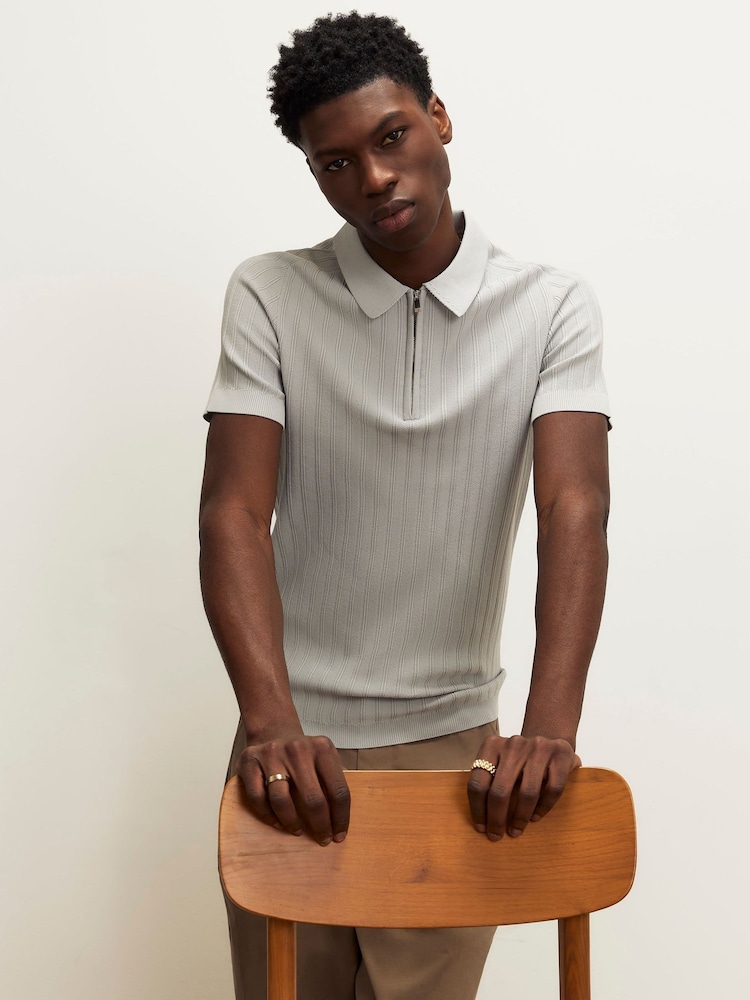 River Island Muscle-Fit Geripptes Polo-Shirt - Bild 1 von 5