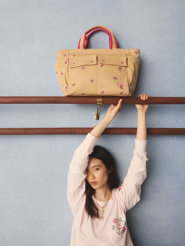 Bolsa de mano grande de Cath Kidston - Imagen 2 de 7 Bolsa de mano grande de Cath Kidston - Imagen 2 de 7