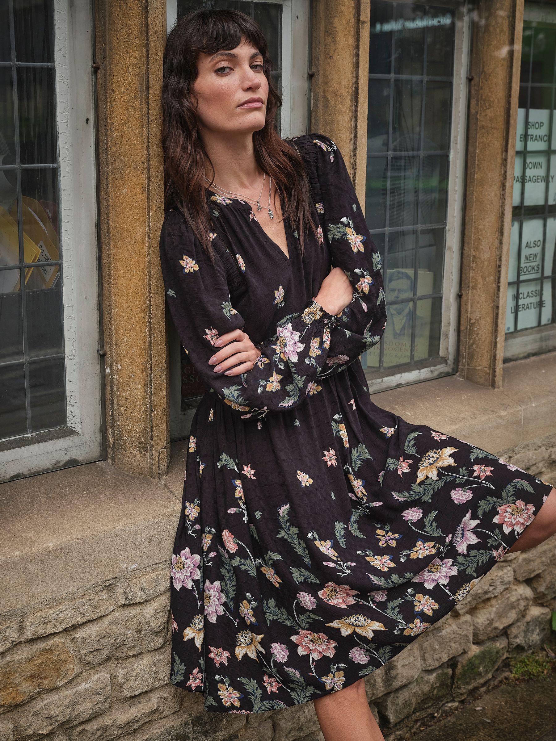 ellie フラワースコート　 Black Buy FatFace Lara Black Furnishing Floral Dress from Next USA