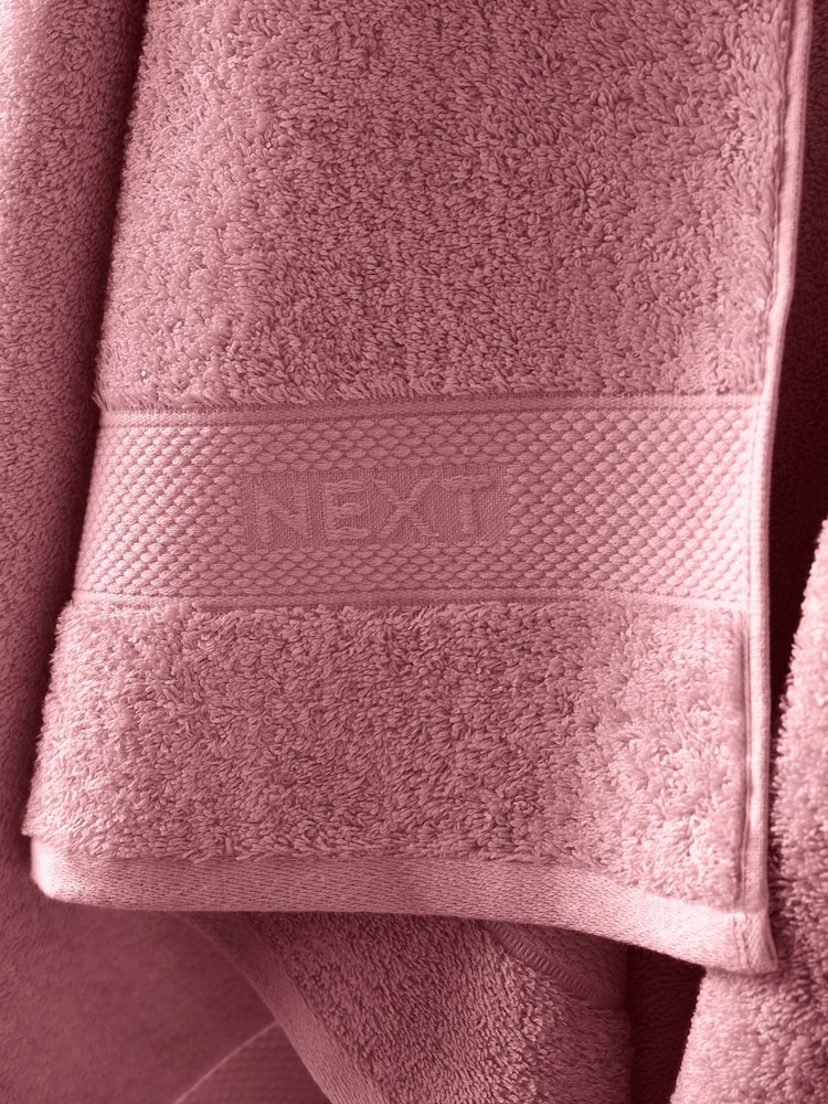 Pink Egyptian Cotton Towel - Image 2 of 3 Pink Egyptian Cotton Towel - Image 2 of 3