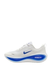 Nike White Vomero Plus Running Trainers - Image 2 of 4