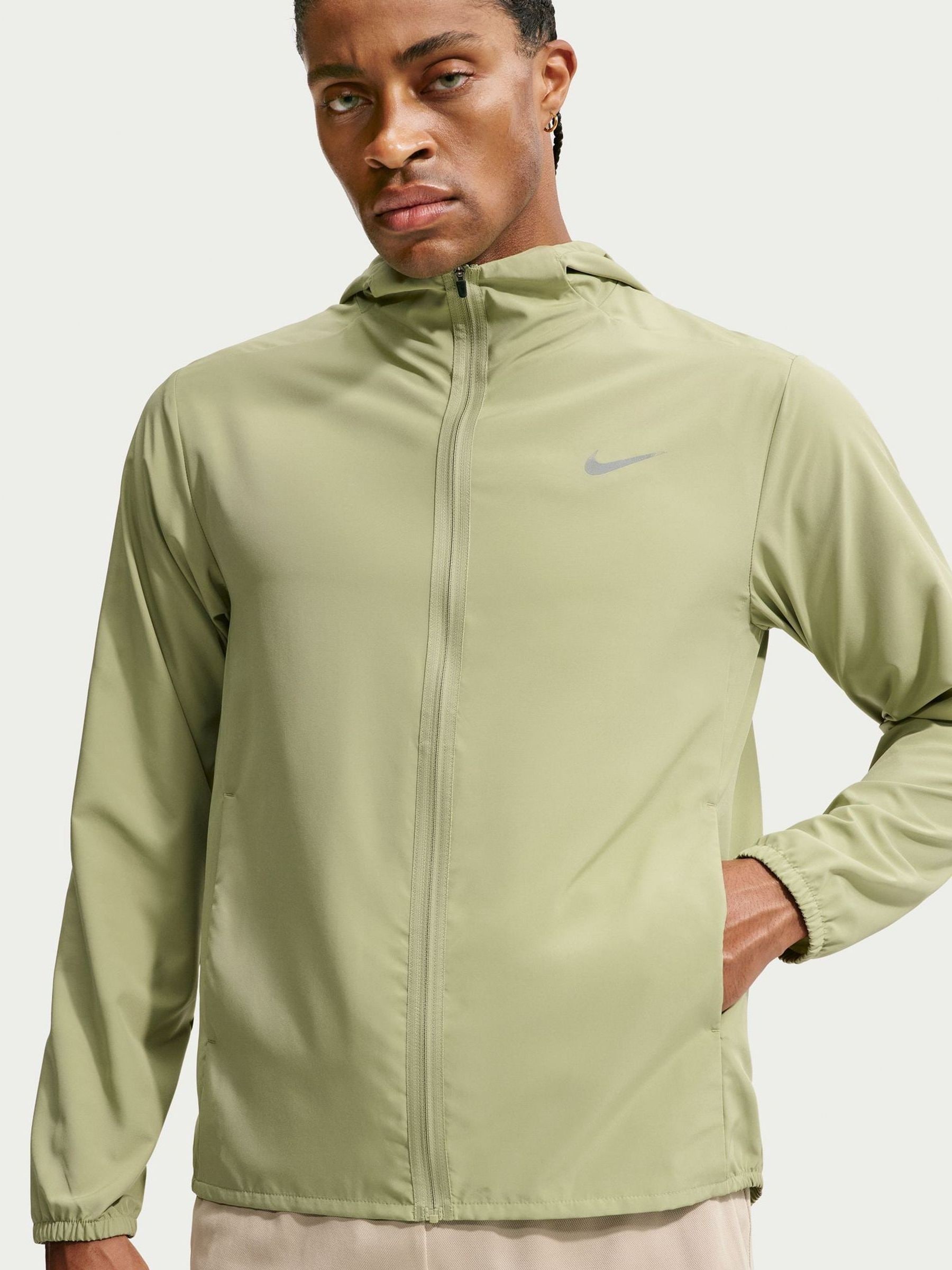 オルトリーブ Buy Nike Dusty Olive Green Dri-FIT Form Hooded Performance Jacket