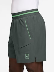 Nike Grey Court Advantage Dri-FIT 6 inch Tennis Shorts - Image 3 of 4