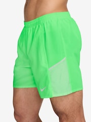 Nike Illusion Green Miler Dri-FIT 5 inch Brief-Lined Running Shorts - Image 3 of 4