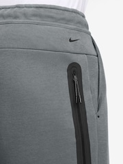 Nike Smokey Blue Tech Fleece Shorts - Image 4 of 4