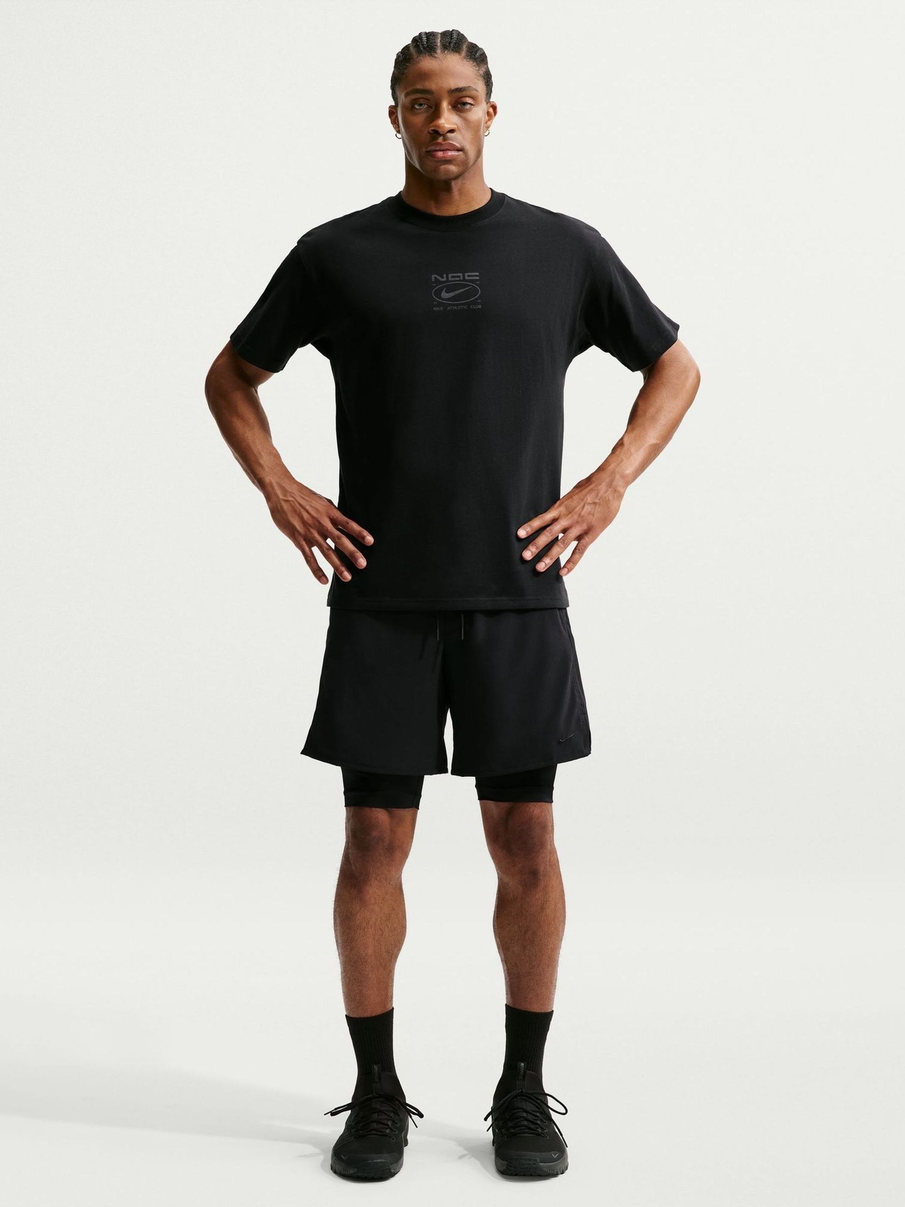Next：日本 Nike アスレチッククラブ トレーニング Tシャツ from Next