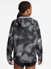 Nike Black Miler UV Repel Running Jacket - Image 2 of 3