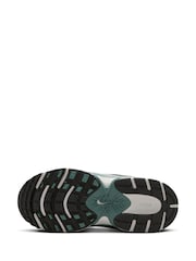 Nike Black/Spruce Green Junior V5 Runner Trainers - Image 7 of 8