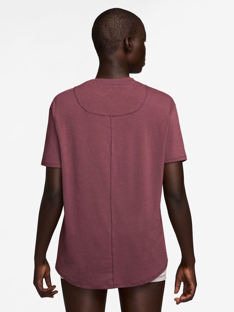 Humo rosa - Camiseta de manga corta Nike One Relaxed Dri-FIT - Imagen 2 de 3