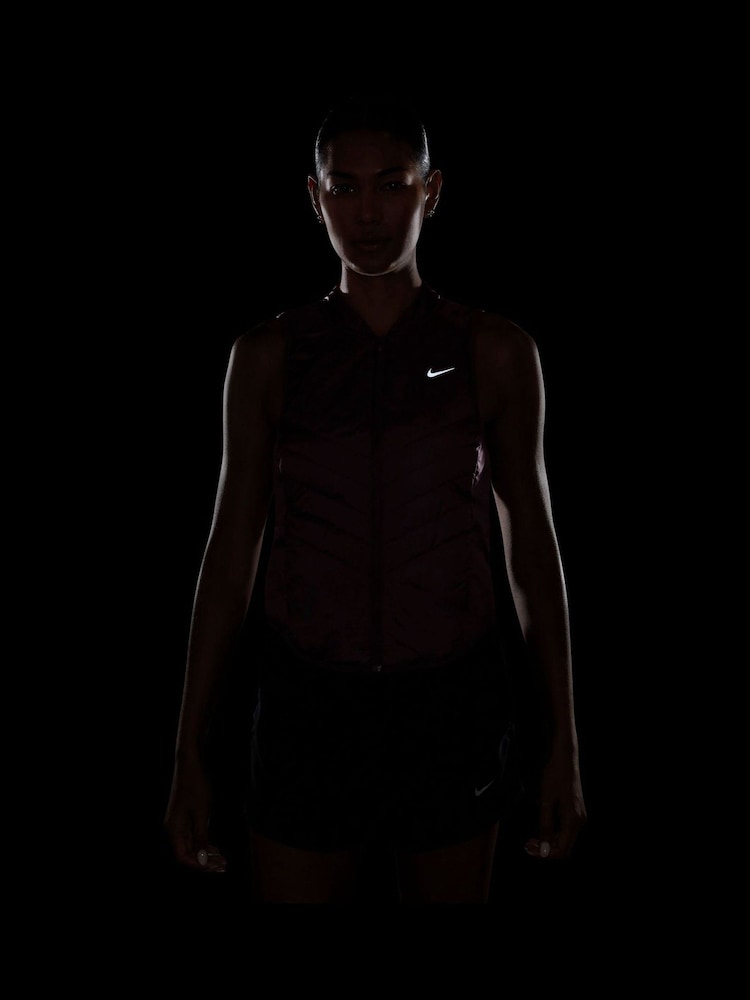 Nike Pink Smoke Tempo Repel Warm Running Gilet - Image 4 of 4