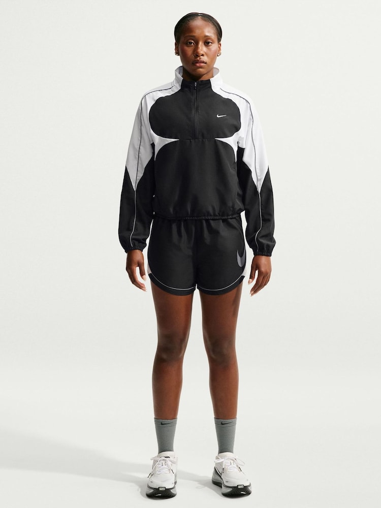 Nike Black Silver Tempo Dri FIT 1/2 Zip Running Jacket - Image 2 of 6 Nike Black Silver Tempo Dri FIT 1/2 Zip Running Jacket - Image 2 of 6