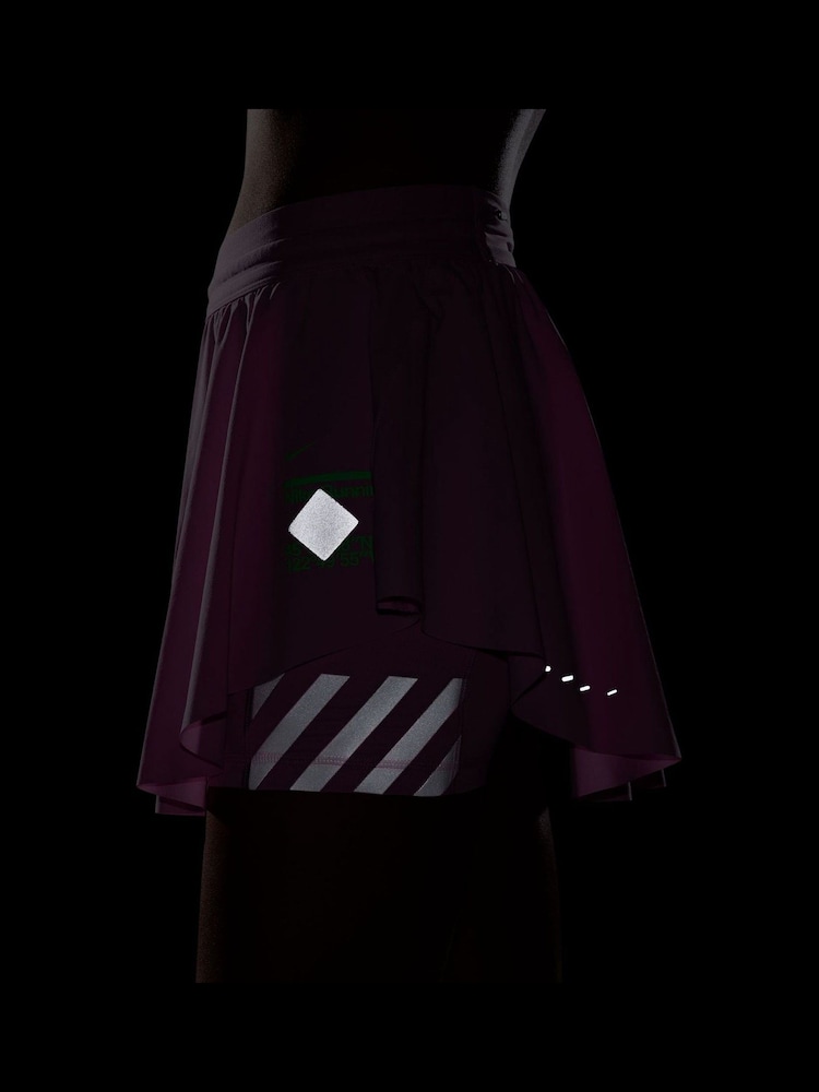 Rosa Rauch - Nike Swift Running Skort - Bild 7 von 7
