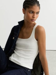 白色 - Reiss Riva Stretch-Cotton Ribbed Square-Neck Vest - 6的图像1｝