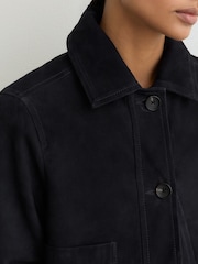 Marineblau - Reiss Sonny Wildleder Cropped Jacke - Bild 4 von 9