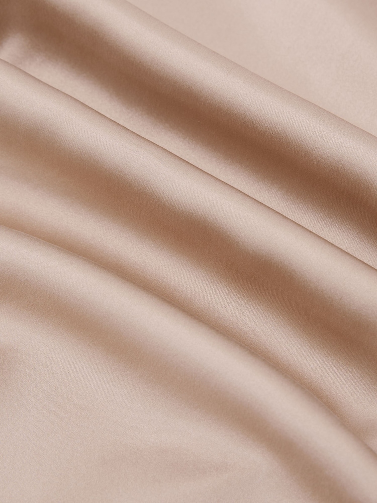 Reiss Bronze Rian Silk-Front Jersey Vest - Image 7 of 7