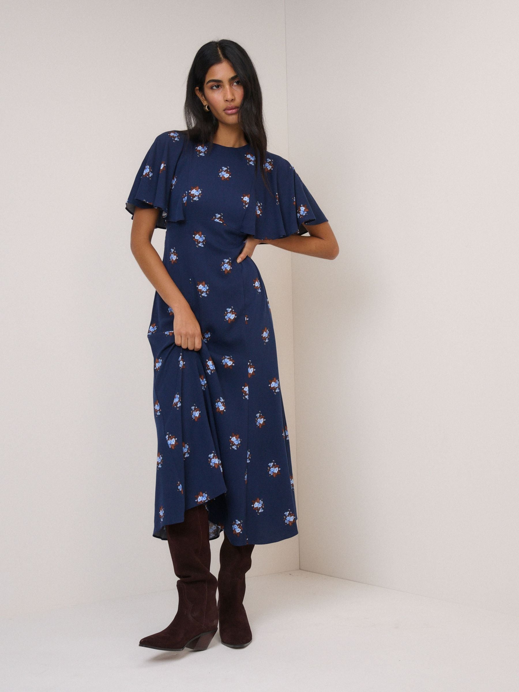 Nobody's Child Women's Blue Floral Frill Sleeve Verona Midi Dress - Image 3