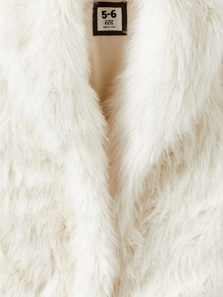 Cotton On White Zoe Faux Fur Jacket - Image 2 of 3 Cotton On White Zoe Faux Fur Jacket - Image 2 of 3
