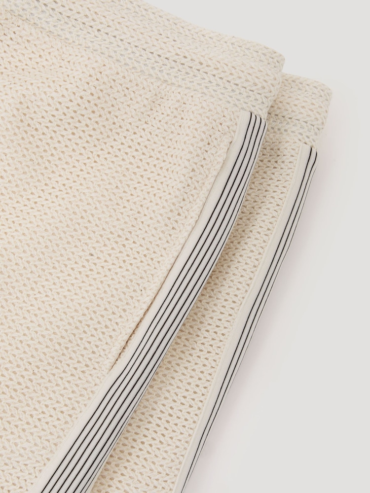 Reiss Off White Sedaros Cotton-Blend Side-Tape Crochet Shorts - Image 6 of 6