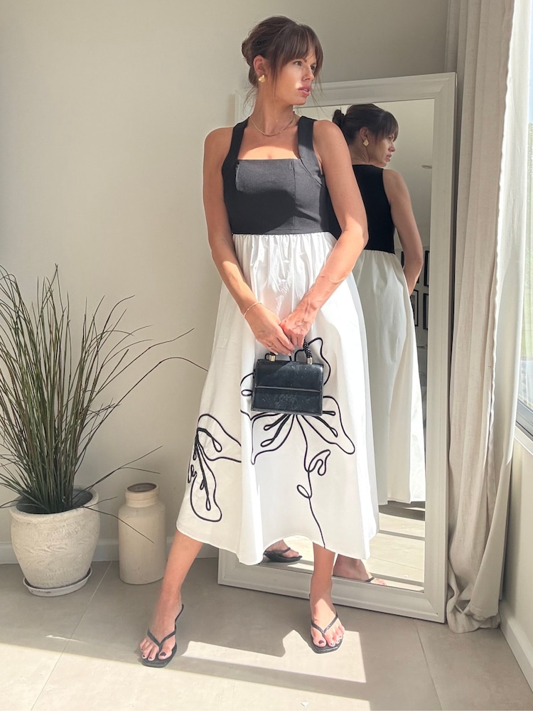 Style Cheat Black Mono Floral Dress - Image 1 of 4 Style Cheat Black Mono Floral Dress - Image 1 of 4