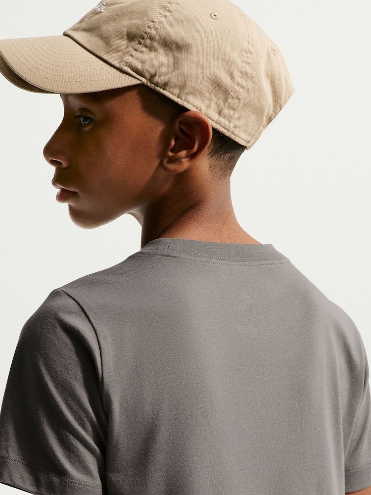 Stengrå - Nike kortærmet klub-T-shirt - Billede 5 af 5 Stengrå - Nike kortærmet klub-T-shirt - Billede 5 af 5