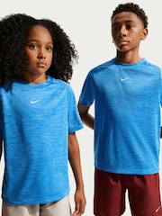 أزرق كرة القدم - تيشِرت بكُم قصير تقنية Dri-FIT ألوان متعددة من Nike - صورة 4 من 4