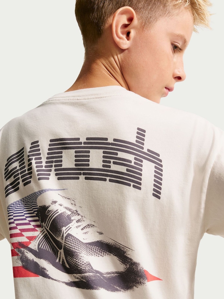 Nike Black Sportswear T-Shirt - Image 5 of 5 Nike Black Sportswear T-Shirt - Image 5 of 5