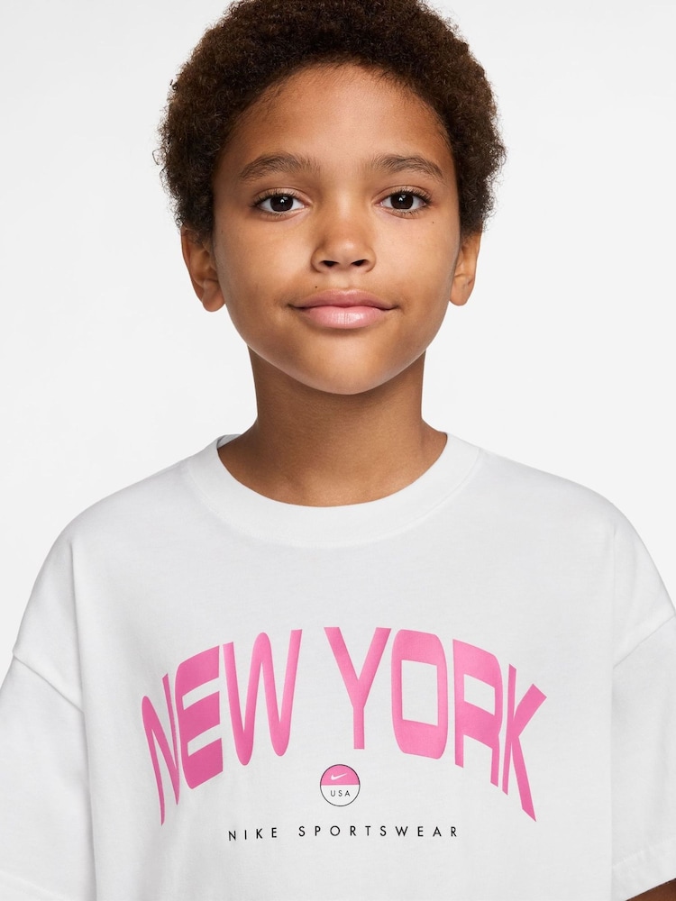 Nike White New York Graphic T-Shirt - Image 3 of 3 Nike White New York Graphic T-Shirt - Image 3 of 3