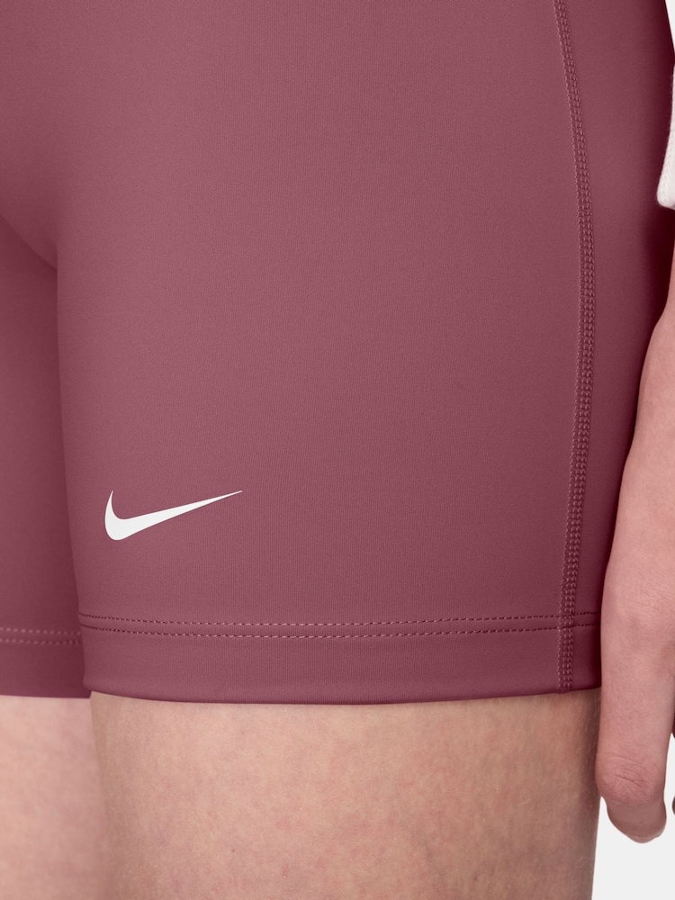 Nike Pink Smoke 5 Inch Dri-FIT Pro Shorts - Image 4 of 4 Nike Pink Smoke 5 Inch Dri-FIT Pro Shorts - Image 4 of 4